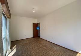 3 bedroom apartment in downtown Olhão