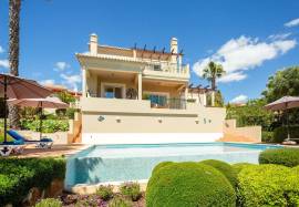 Three bedroom villa with pool and views of the golf course in Vale da Pinta Golf Resort - Algarve