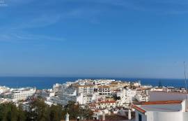 Sea View 2 Bedroom apartment in Albufeira close to Downtown and the Beach