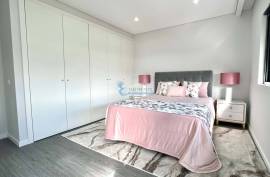 3 bedroom apartment with swimming pool under construction - Peares/Quelfes