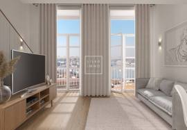 Townhouse, 74,45m2, terrace 35,58m2, completely renovated, historical center, Porto