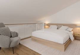 Townhouse, 74,45m2, terrace 35,58m2, completely renovated, historical center, Porto