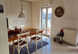 Duplex apartment, 316m2, 4 bedrooms, terraces, view, parking, elevator, Santo Antonio