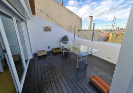 Duplex apartment, 316m2, 4 bedrooms, terraces, view, parking, elevator, Santo Antonio