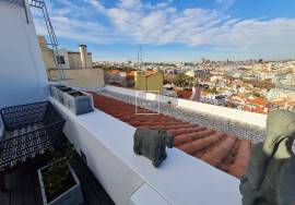 Duplex apartment, 316m2, 4 bedrooms, terraces, view, parking, elevator, Santo Antonio