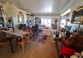 Duplex apartment, 316m2, 4 bedrooms, terraces, view, parking, elevator, Santo Antonio