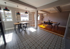 Duplex T4 231m2 renovated, view, parking, Estrela