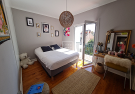 Duplex T4 231m2 renovated, view, parking, Estrela