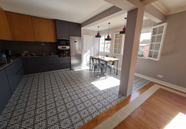 Duplex T4 231m2 renovated, view, parking, Estrela