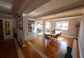 Duplex T4 231m2 renovated, view, parking, Estrela