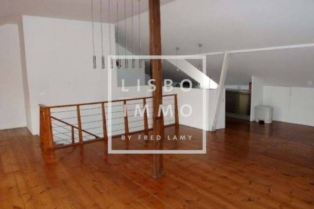 DUPLEX T4, 185m2, ALCANTARA