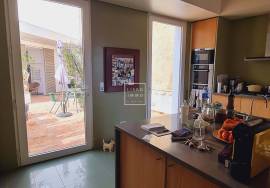 Independent Palace, 936m2, 9 Bedrooms, Views, Swimming Pool, Terraces, Parking, Alfama Sé, Santa Maria Maior Independent Palace, 936m2, 9 Bedrooms, Views, Swimming Pool, Terraces, Parking, Alfama Sé, Santa Maria Maior