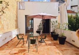 Independent Palace, 936m2, 9 Bedrooms, Views, Swimming Pool, Terraces, Parking, Alfama Sé, Santa Maria Maior Independent Palace, 936m2, 9 Bedrooms, Views, Swimming Pool, Terraces, Parking, Alfama Sé, Santa Maria Maior