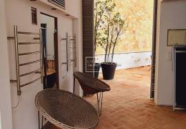 Independent Palace, 936m2, 9 Bedrooms, Views, Swimming Pool, Terraces, Parking, Alfama Sé, Santa Maria Maior Independent Palace, 936m2, 9 Bedrooms, Views, Swimming Pool, Terraces, Parking, Alfama Sé, Santa Maria Maior