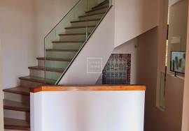 Independent Palace, 936m2, 9 Bedrooms, Views, Swimming Pool, Terraces, Parking, Alfama Sé, Santa Maria Maior Independent Palace, 936m2, 9 Bedrooms, Views, Swimming Pool, Terraces, Parking, Alfama Sé, Santa Maria Maior