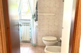 House Containing 2 Apartments for sale in Veroli Lazio Italy