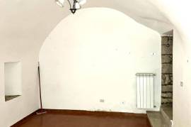 House Containing 2 Apartments for sale in Veroli Lazio Italy