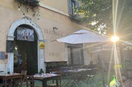 House Containing 2 Apartments for sale in Veroli Lazio Italy