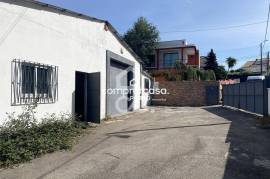 Industrial Warehouse for Sale in São Félix da Marinha