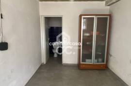 Industrial Warehouse for Sale in São Félix da Marinha