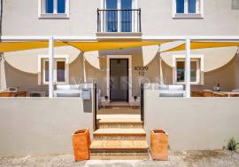 Algarve, villa with 4 independent studios, located in the center of the village of Carvoeiro, only 30 mt from the beach and local shops