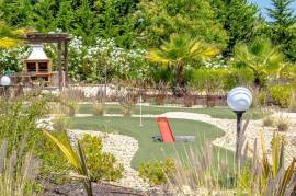 Tourist Resort for sale - Luz, Lagos