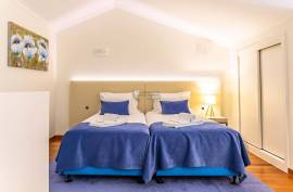 Tourist Resort for sale - Luz, Lagos
