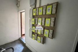 Large Property with Investment Opportunity Large Property with Investment Opportunity