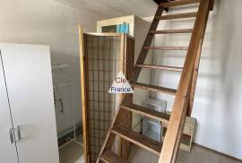 Large Property with Investment Opportunity Large Property with Investment Opportunity