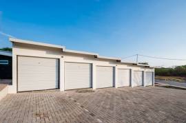 The Enclave: Ultra-Modern 3 Bedroom Villa Located Minutes From the Beach!