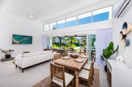 The Enclave: Ultra-Modern 3 Bedroom Villa Located Minutes From the Beach!