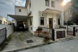 Five-bedroom House for Sale in Aradippou area, Larnaca