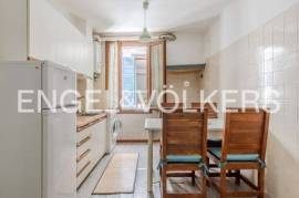 Bright apartment in the heart of Rialto