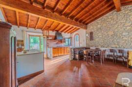 Three Room Apartment - Volterra. Beautiful 3-room apartment with large terrace