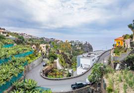 Land with 4000m2 Land with 4000m2