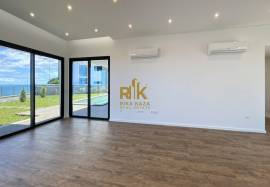 Luxury 3 bedroom villa with pool Luxury 3 bedroom villa with pool