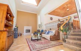 Fantastic 4 Bedroom for sale at São Brás de Alportel