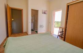 Fantastic 4 Bedroom for sale at São Brás de Alportel