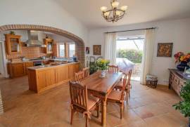 Majestic, countryside Quinta in Loule