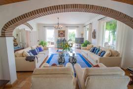 Majestic, countryside Quinta in Loule