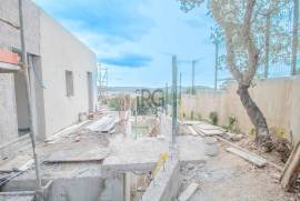 Stunning New Build Modern Villa with Panoramic Views in São Brás de Alportel