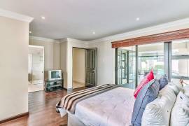 Luxury 7 Bed House For Sale In Sunset Beach Cape Town South