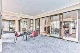 Luxury 7 Bed House For Sale In Sunset Beach Cape Town South