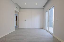 FAMÕES, YOUR PLACE! Space and Sophistication in a 4 Bedroom Villa, with 3 Suites and Wide View over the City