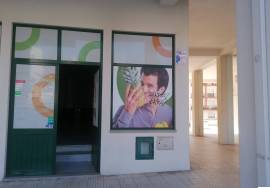 Fantastic Commercial Store