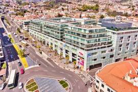 3 BEDROOM APARTMENT IN THE CENTER OF FUNCHAL