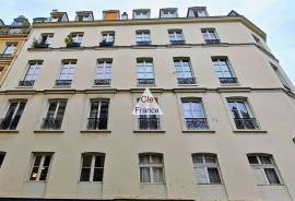 Central Paris Apartment