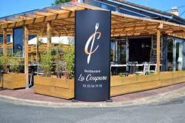 Dpt Dordogne (24), à vendre Périgueux Côté Ouest Marsac sur L'Isle Restaurant 150 m² avec sa terrasse privée