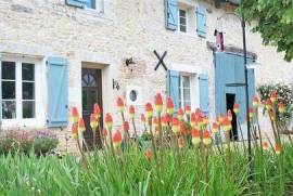 Charente, Stone Farmhouse, Views, Nr. Verteuil, 3 beds, Barns