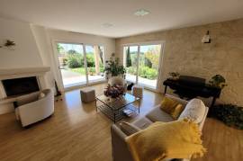 Beautiful Villa With 155 M2 Living Space On 2780 M2 Of Land With Swimming Pool And Lovely Views.